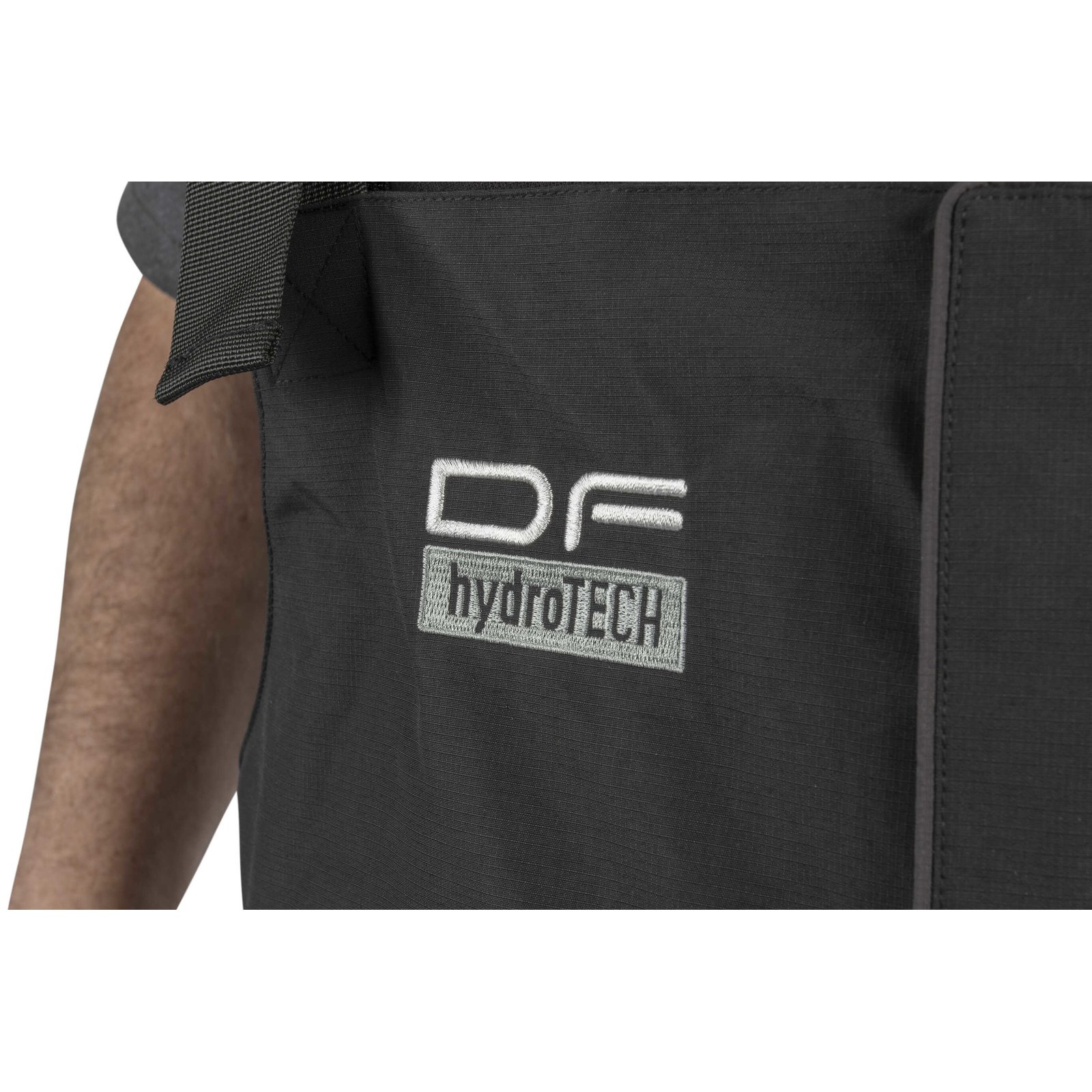 Preston DF Hydrotech Suit 4XL
