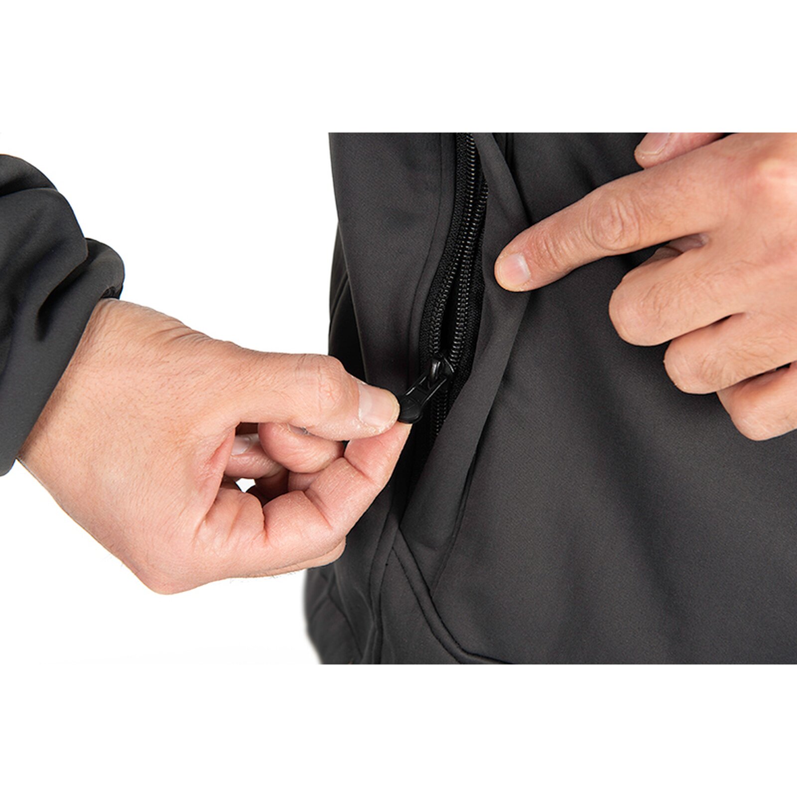 FOX Rage Voyager Lightweight Windblocker L