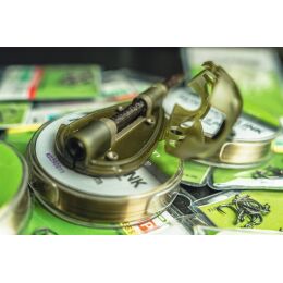 Korum Camo Window Feeder