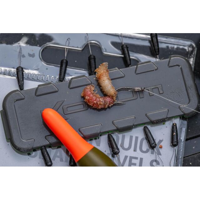 Korum Xpert Maggot  Barbed To Nylon 12"/30cm