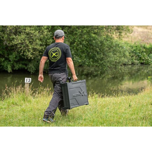 Matrix Pro Rigid Feeder Tray