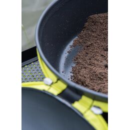 Matrix Moulded EVA Bowl with Lid 7,50L