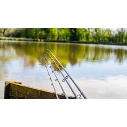 Preston Dura Carp Feeder 9ft