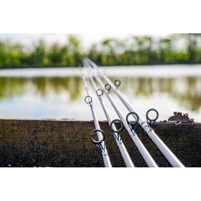 Preston Dura Carp Feeder 12ft