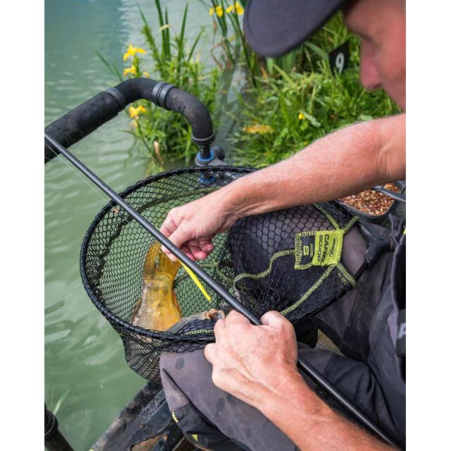 Matrix Carp Scoop Landing Net
