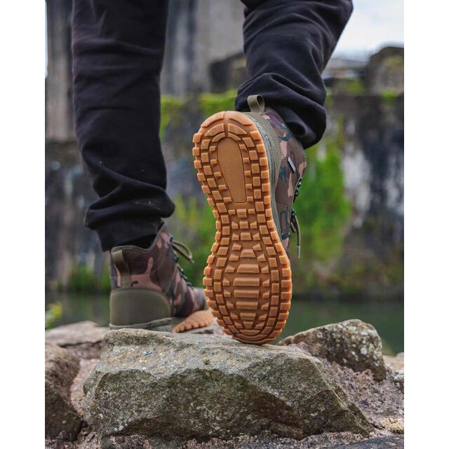FOX Khaki / Camo V2  boot size 10/44