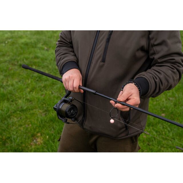 Avid Carp Revolve R-Rod