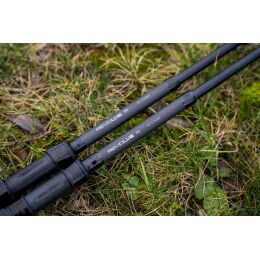 Avid Carp Revolve R-Rod