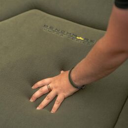 Avid Carp Benchmark Ultra Standard Bed Karpfen-Liege
