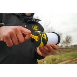 Black Cat Wiederaufladbares Bivvy Light