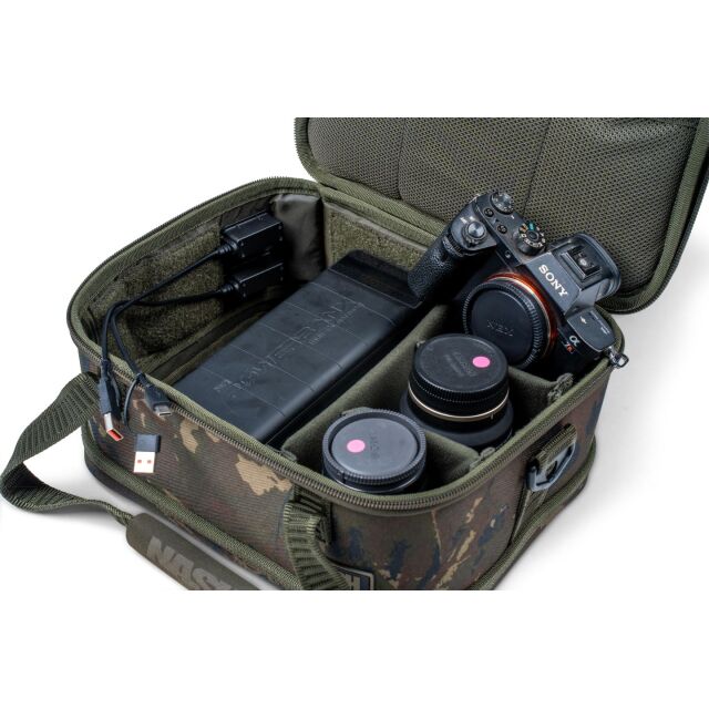 Nash Subterfuge Hi Protect Tech Bag