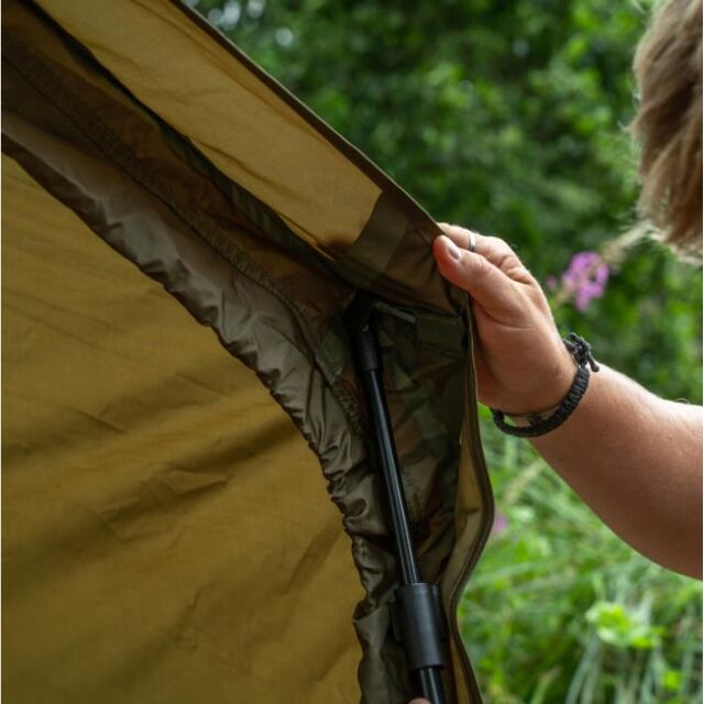 Avid Carp Revolve 60 Brolly System