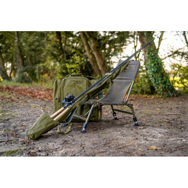Korum Progress Roving Kit | Stuhl + Rucksack + Futteral