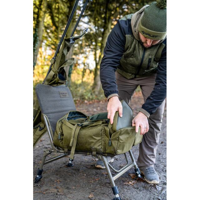 Korum Progress Roving Kit | Stuhl + Rucksack + Futteral