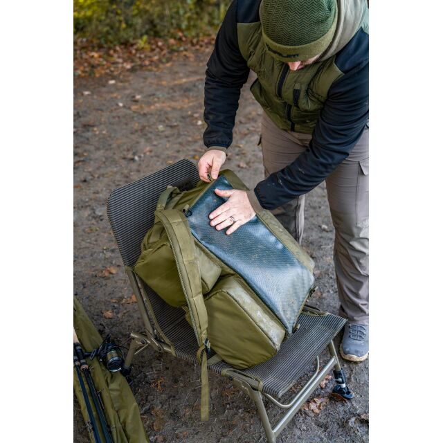 Korum Progress Roving Kit | Stuhl + Rucksack + Futteral
