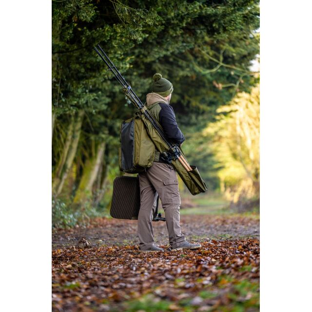 Korum Progress Roving Kit | Stuhl + Rucksack + Futteral