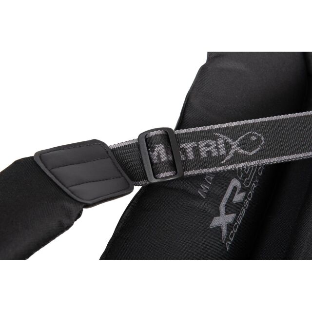 Matrix XR36 Pro Feederchair