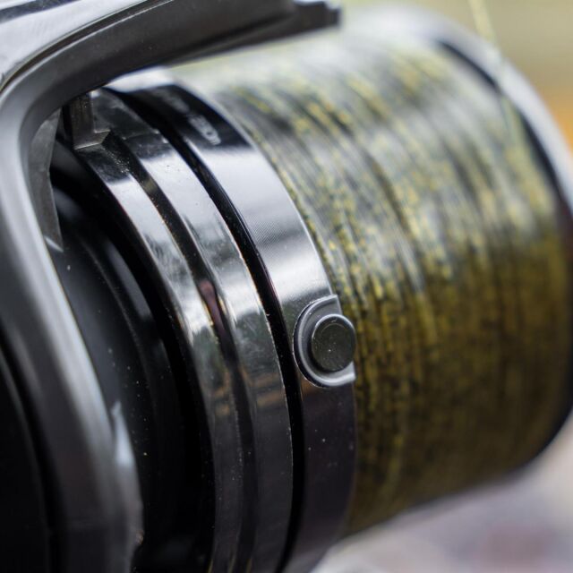Avid Carp Revolve FS Reel